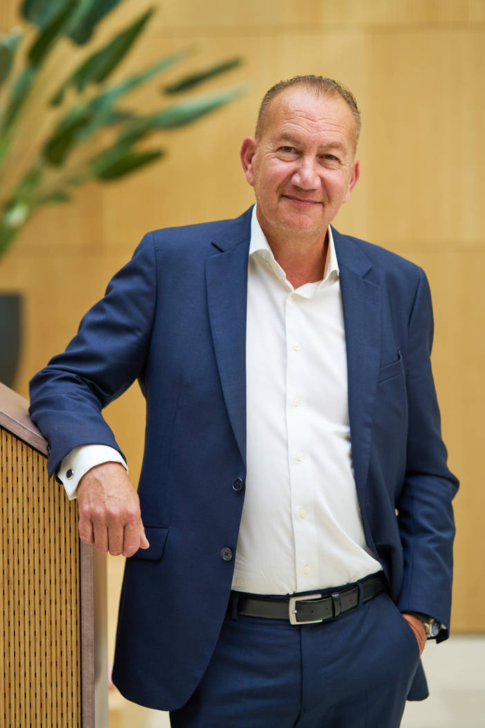 20250916 nvm-portret-steve-evers-staand