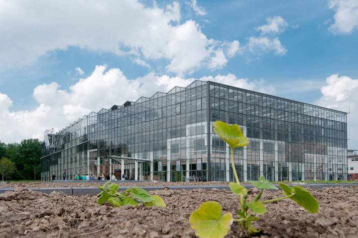 1543238696-bdgarchitecten_chr.agrarische_hogeschool_dronten_10