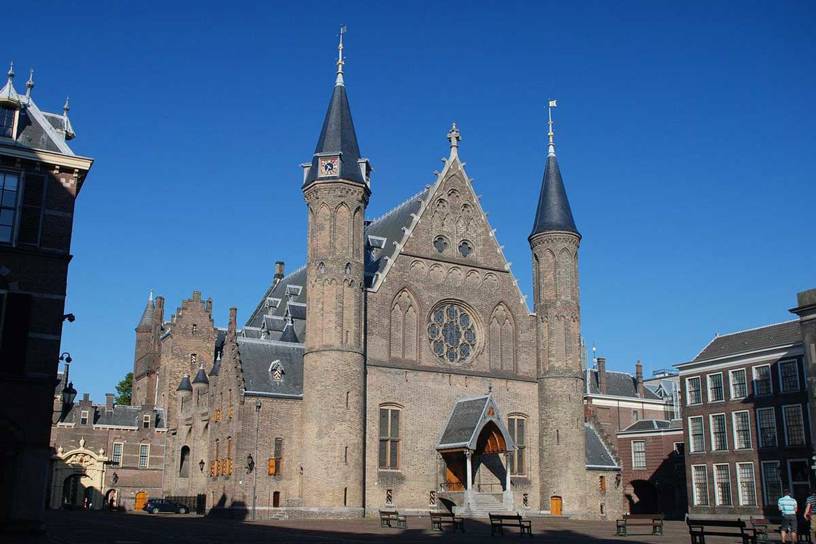 Binnenhof 5