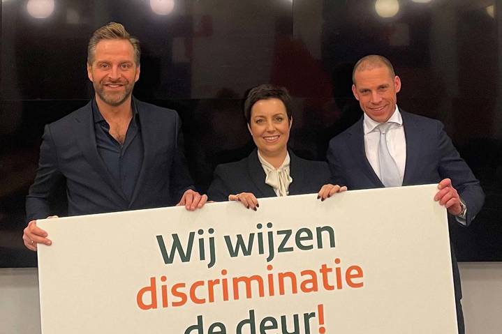 Foto Ondertekening Discriminatie 1200